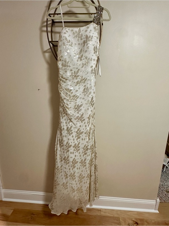 Aidan Mattox Dresses & Skirts - Aidan Mattox White Gown with Gold Sequin Floral One-Shoulder